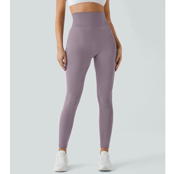 Halara Seamless Flow High Waisted Ruched Plain Leggings Nirvana Size Large NWT - Picture 13 of 13